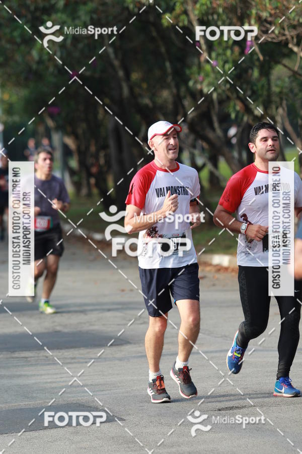 Buy your photos of the event10 Milhas 2018 - S�o Paulo on Fotop