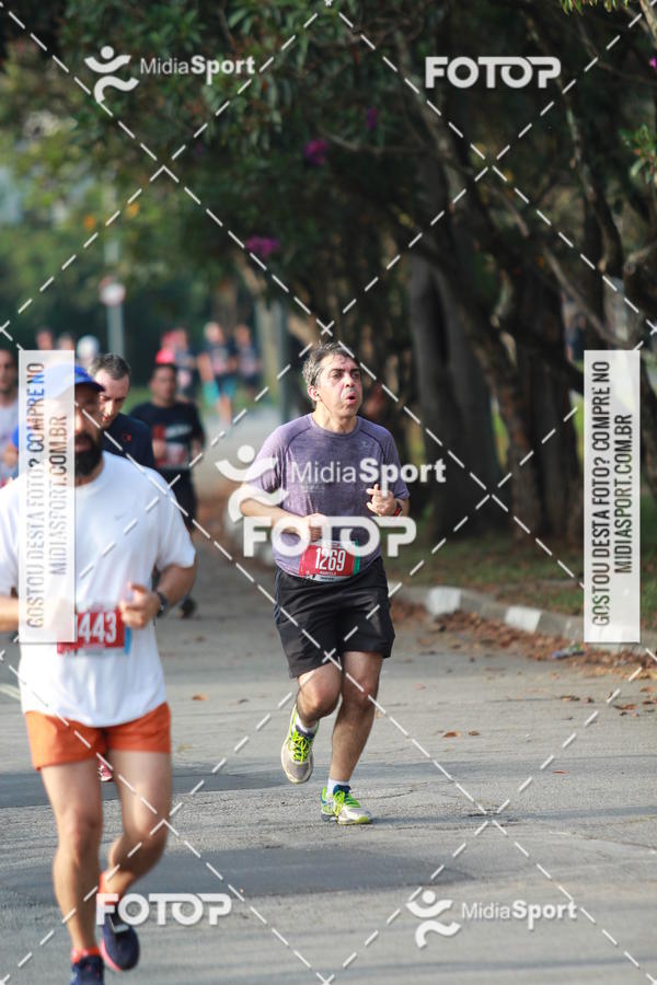 Buy your photos of the event10 Milhas 2018 - S�o Paulo on Fotop