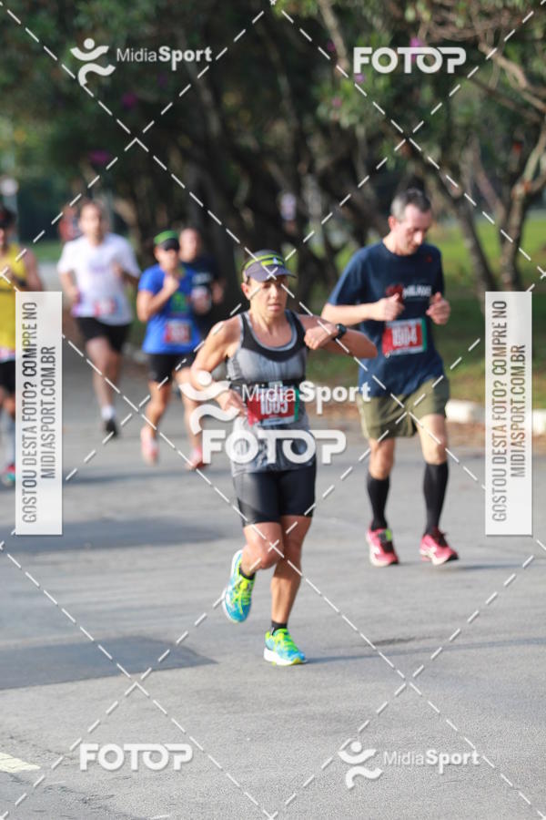 Buy your photos of the event10 Milhas 2018 - S�o Paulo on Fotop
