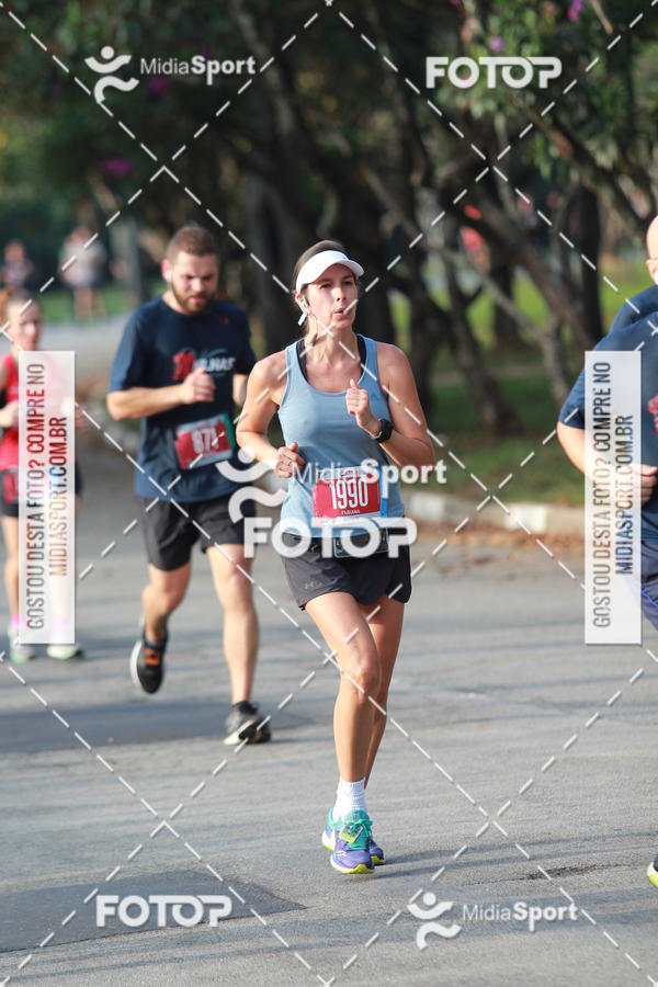 Buy your photos of the event10 Milhas 2018 - S�o Paulo on Fotop