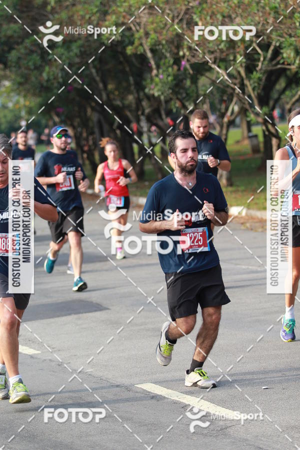 Buy your photos of the event10 Milhas 2018 - S�o Paulo on Fotop