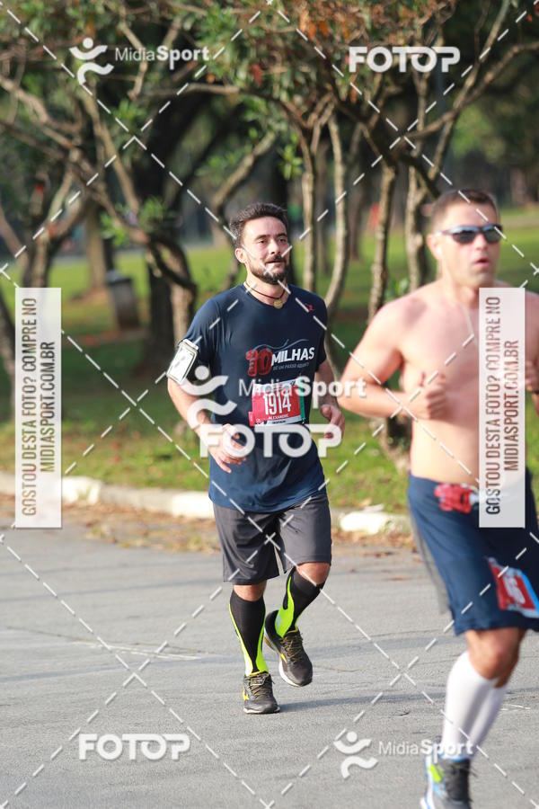 Buy your photos of the event10 Milhas 2018 - S�o Paulo on Fotop