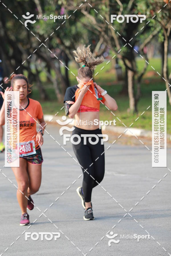 Buy your photos of the event10 Milhas 2018 - S�o Paulo on Fotop