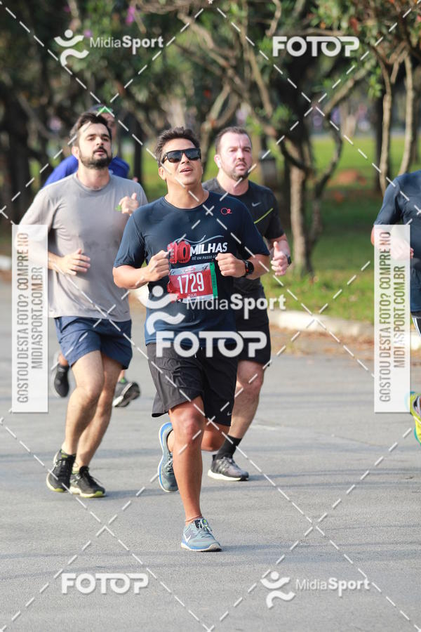 Buy your photos of the event10 Milhas 2018 - S�o Paulo on Fotop