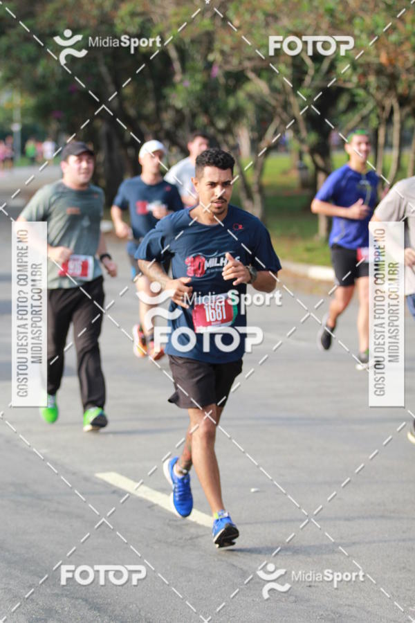 Buy your photos of the event10 Milhas 2018 - S�o Paulo on Fotop