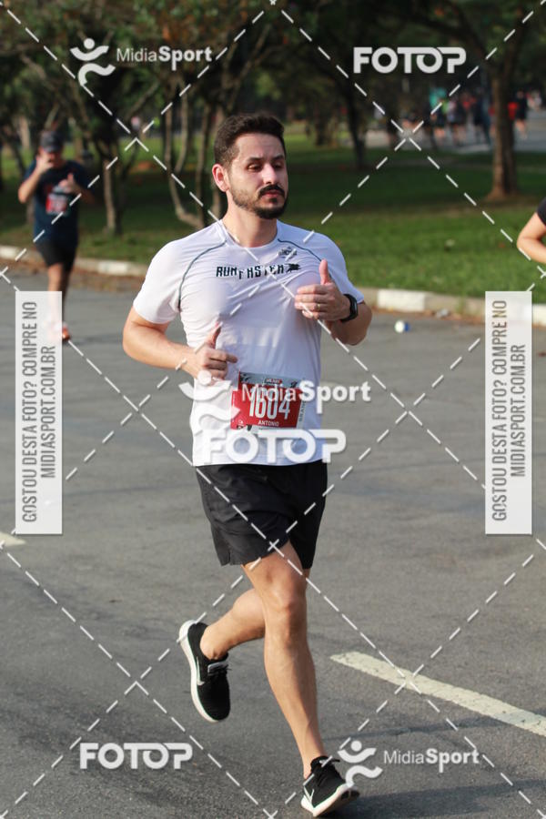 Buy your photos of the event10 Milhas 2018 - S�o Paulo on Fotop