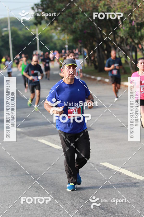 Buy your photos of the event10 Milhas 2018 - S�o Paulo on Fotop