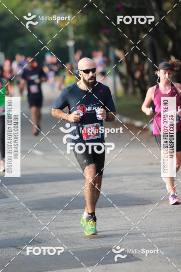 Buy your photos of the event10 Milhas 2018 - S�o Paulo on Fotop