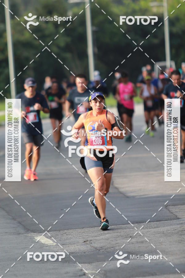 Buy your photos of the event10 Milhas 2018 - S�o Paulo on Fotop