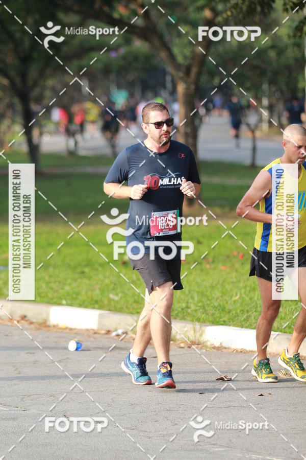 Buy your photos of the event10 Milhas 2018 - S�o Paulo on Fotop