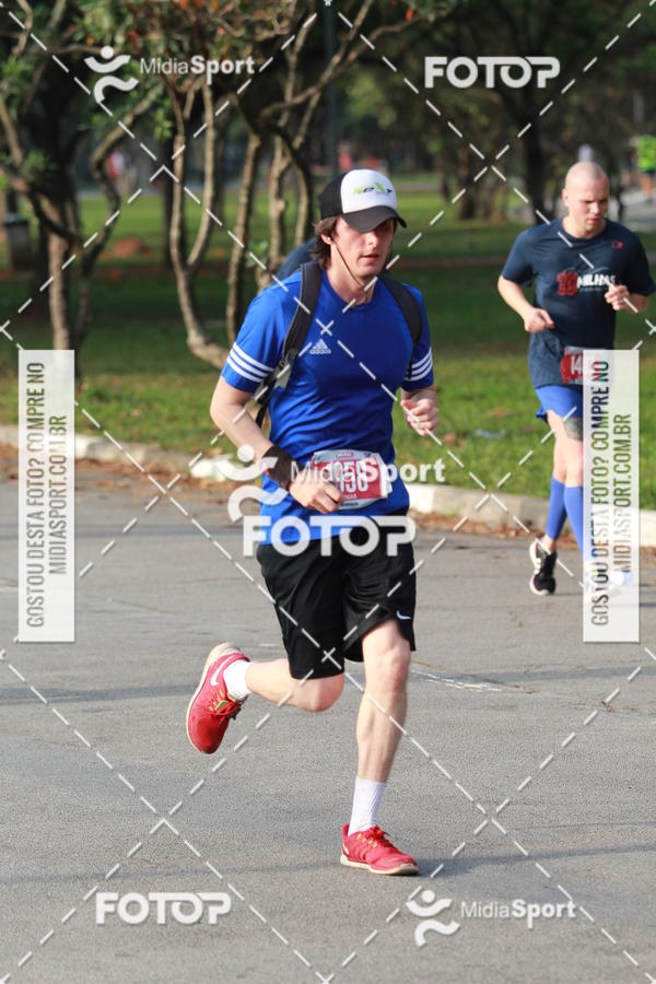 Buy your photos of the event10 Milhas 2018 - S�o Paulo on Fotop