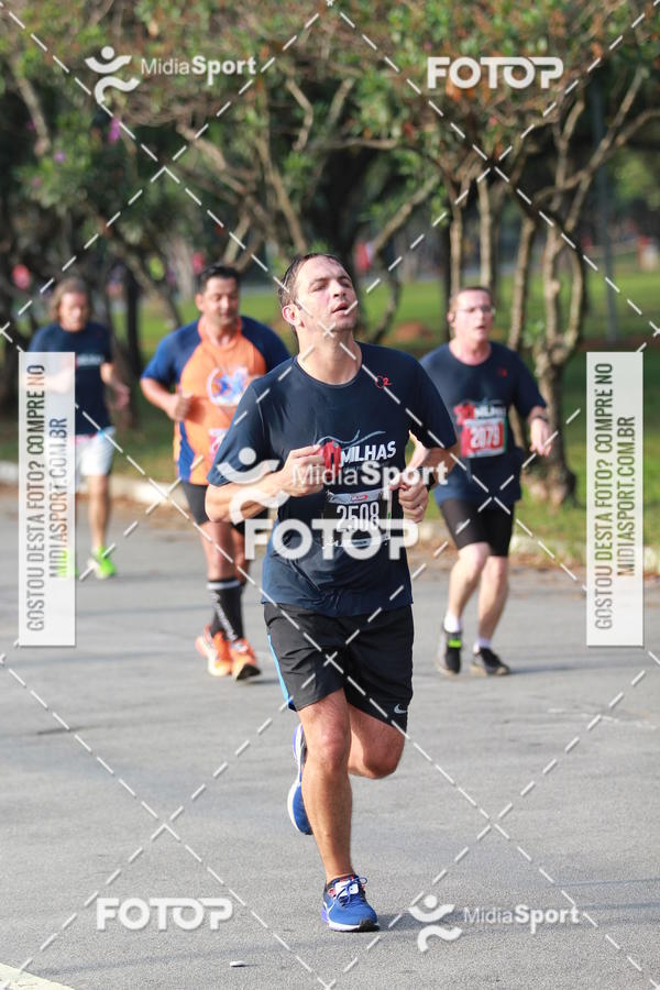 Buy your photos of the event10 Milhas 2018 - S�o Paulo on Fotop