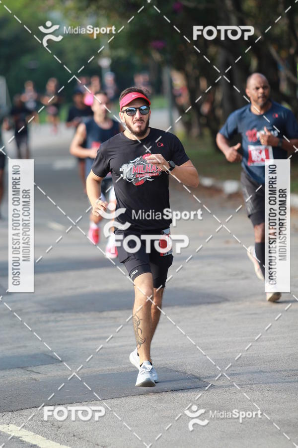 Buy your photos of the event10 Milhas 2018 - S�o Paulo on Fotop