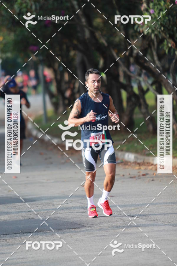 Buy your photos of the event10 Milhas 2018 - S�o Paulo on Fotop