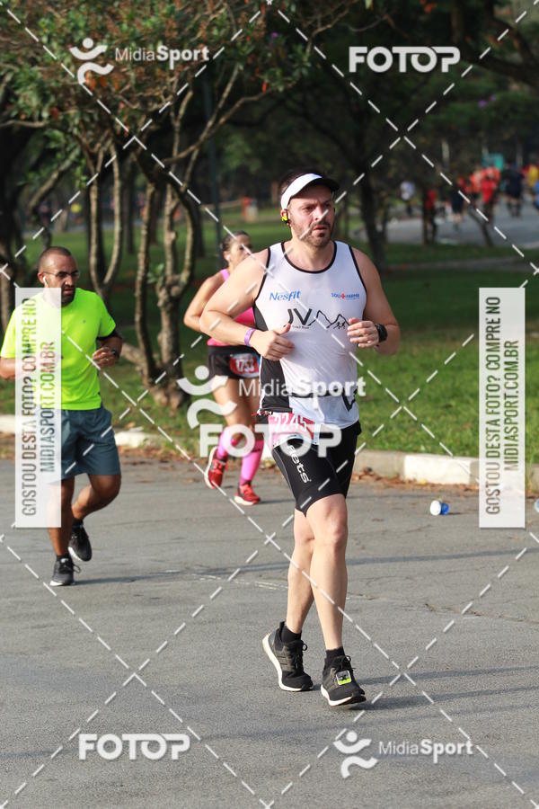 Buy your photos of the event10 Milhas 2018 - S�o Paulo on Fotop