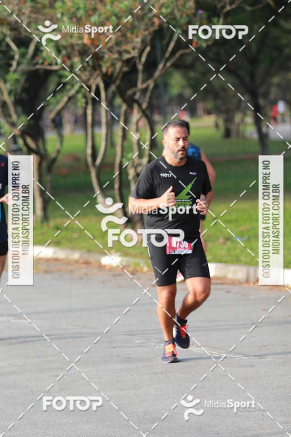 Buy your photos of the event10 Milhas 2018 - S�o Paulo on Fotop