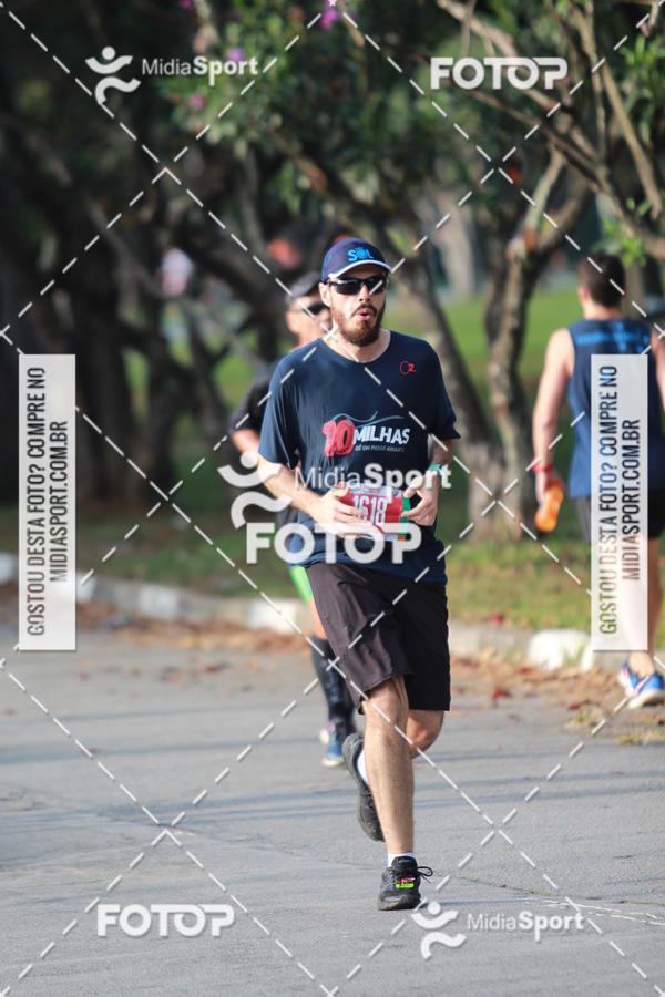 Buy your photos of the event10 Milhas 2018 - S�o Paulo on Fotop
