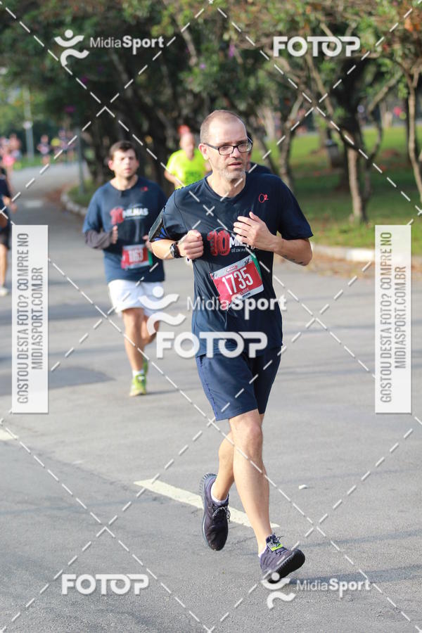Buy your photos of the event10 Milhas 2018 - S�o Paulo on Fotop
