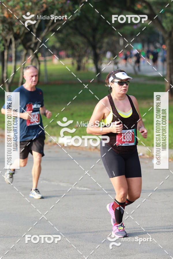 Buy your photos of the event10 Milhas 2018 - S�o Paulo on Fotop