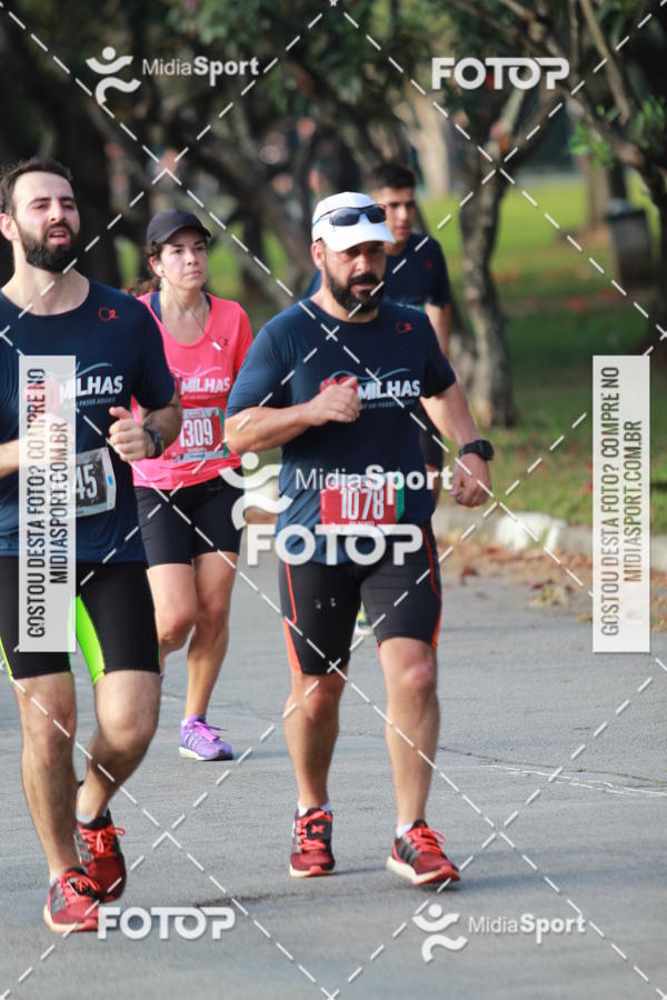Buy your photos of the event10 Milhas 2018 - S�o Paulo on Fotop