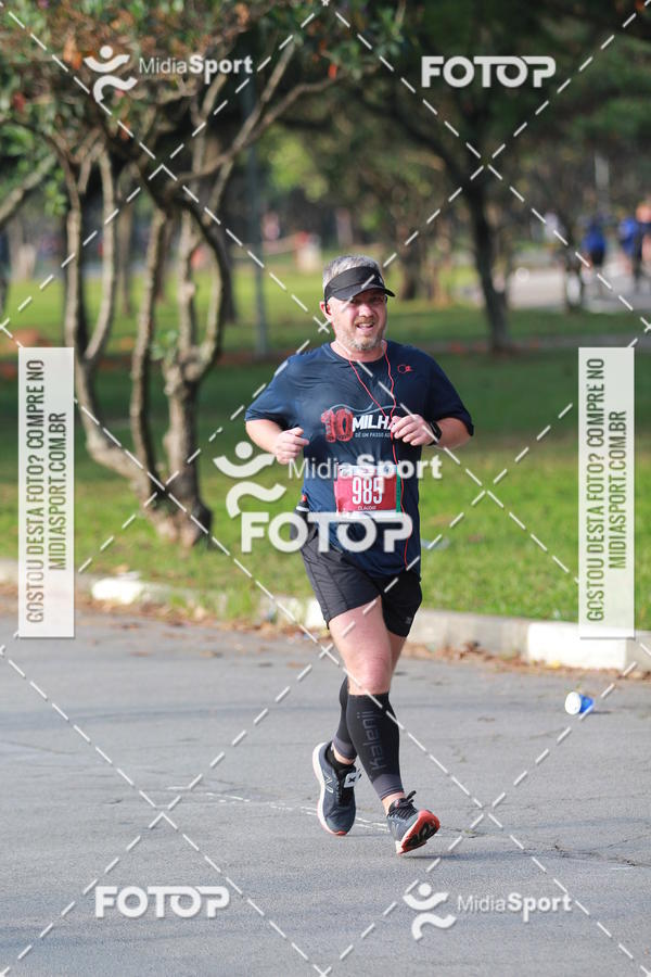 Buy your photos of the event10 Milhas 2018 - S�o Paulo on Fotop