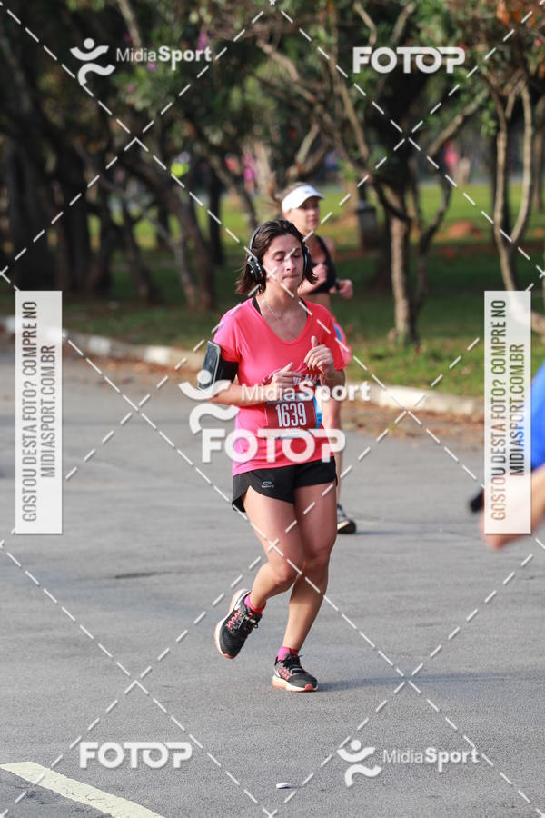 Buy your photos of the event10 Milhas 2018 - S�o Paulo on Fotop