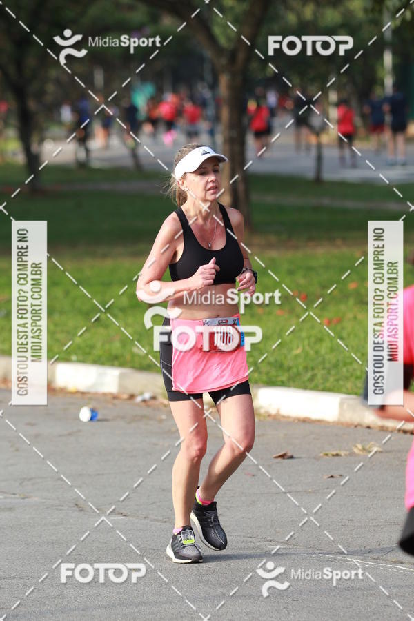 Buy your photos of the event10 Milhas 2018 - S�o Paulo on Fotop