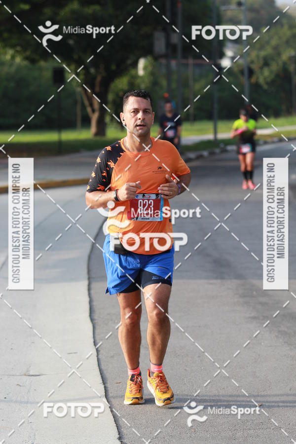 Buy your photos of the event10 Milhas 2018 - S�o Paulo on Fotop