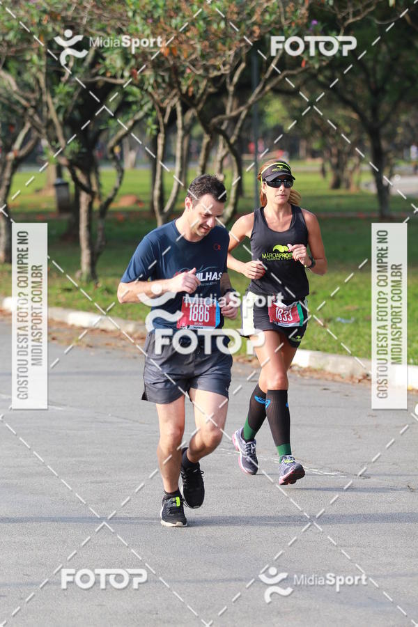 Buy your photos of the event10 Milhas 2018 - S�o Paulo on Fotop