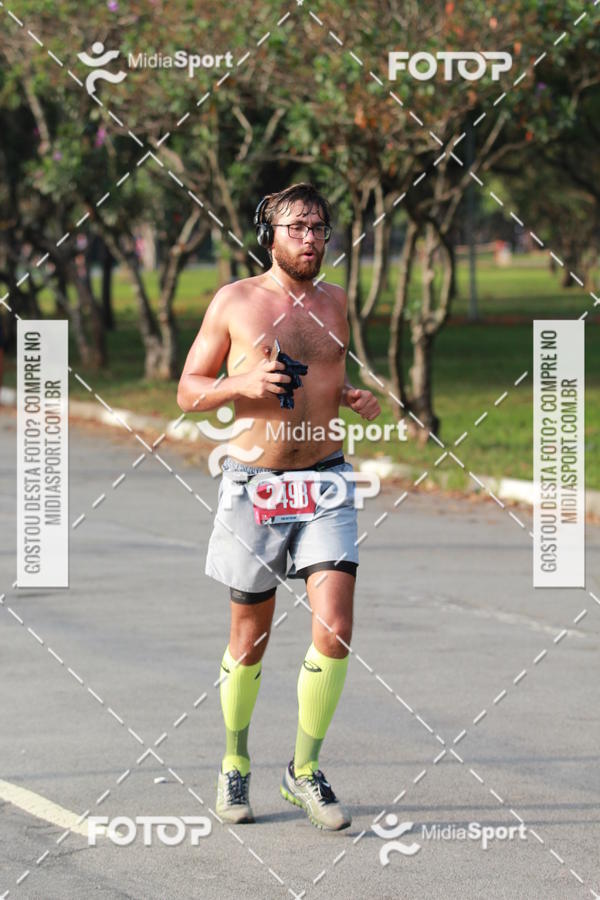 Buy your photos of the event10 Milhas 2018 - S�o Paulo on Fotop