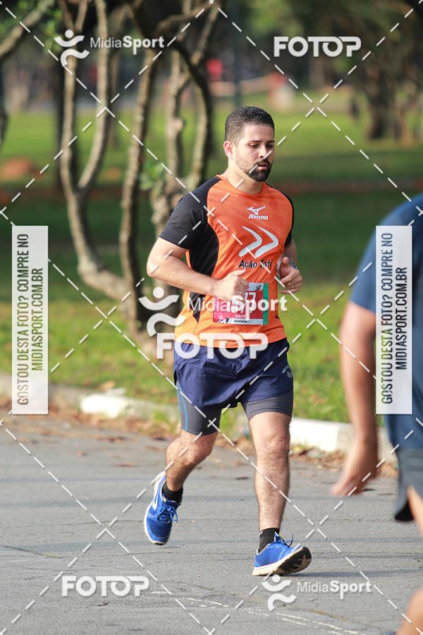 Buy your photos of the event10 Milhas 2018 - S�o Paulo on Fotop