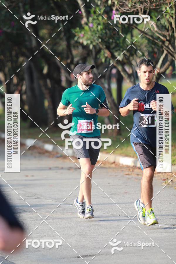 Buy your photos of the event10 Milhas 2018 - S�o Paulo on Fotop