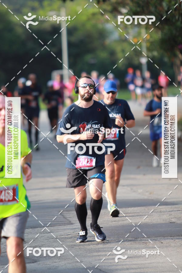 Buy your photos of the event10 Milhas 2018 - S�o Paulo on Fotop