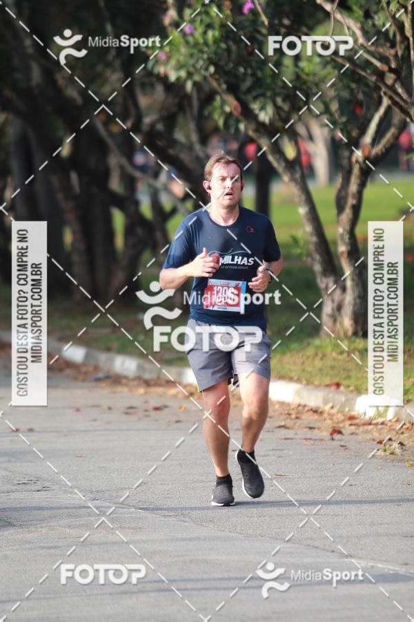 Buy your photos of the event10 Milhas 2018 - S�o Paulo on Fotop