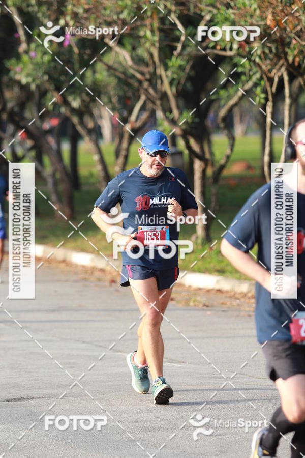Buy your photos of the event10 Milhas 2018 - S�o Paulo on Fotop