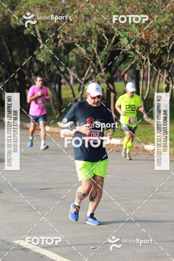Buy your photos of the event10 Milhas 2018 - S�o Paulo on Fotop