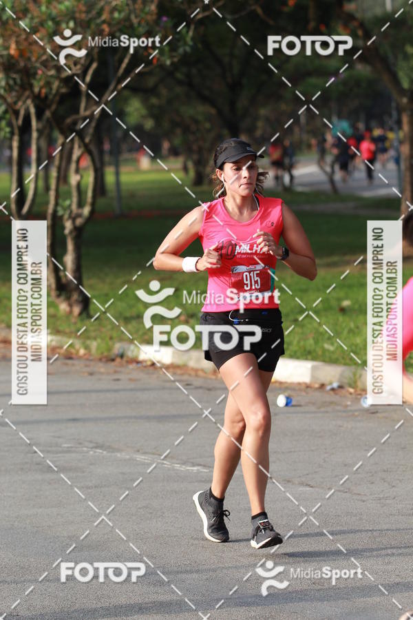 Buy your photos of the event10 Milhas 2018 - S�o Paulo on Fotop