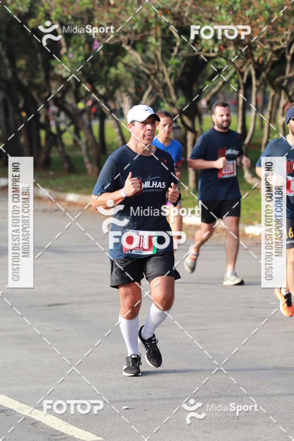 Buy your photos of the event10 Milhas 2018 - S�o Paulo on Fotop