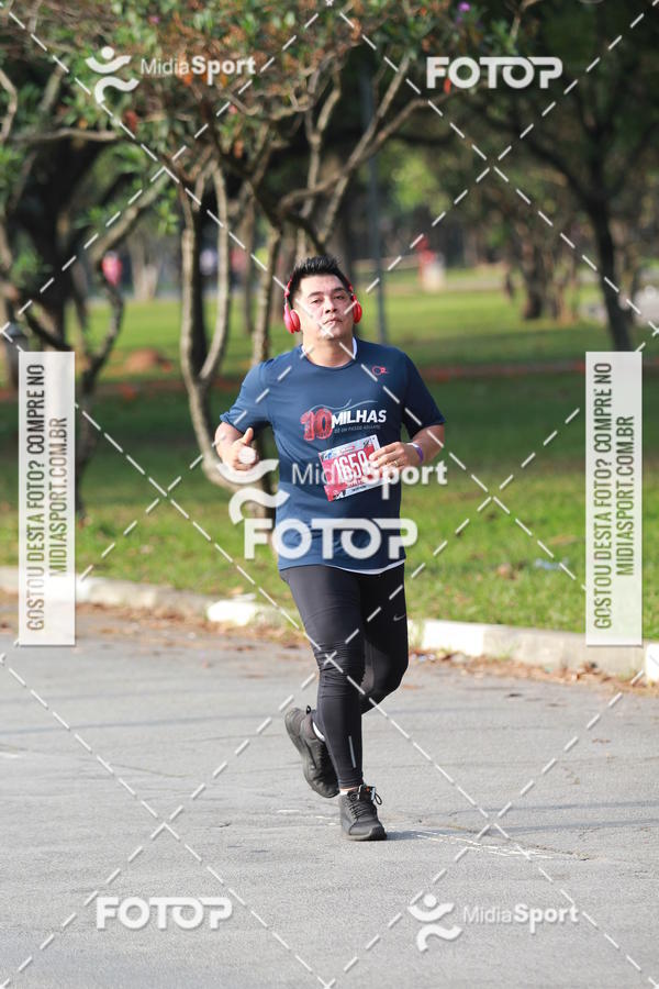 Buy your photos of the event10 Milhas 2018 - S�o Paulo on Fotop