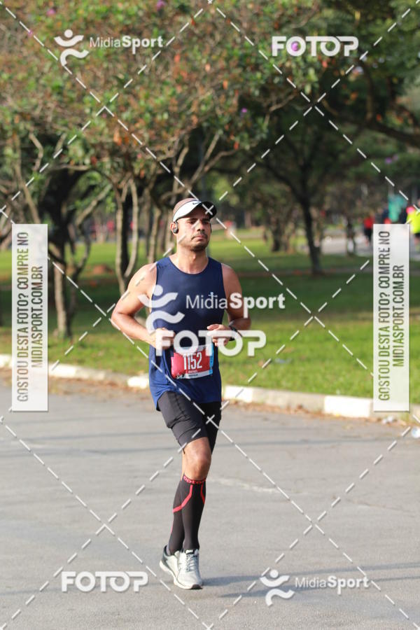 Buy your photos of the event10 Milhas 2018 - S�o Paulo on Fotop