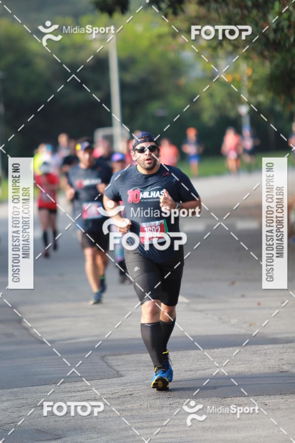 Buy your photos of the event10 Milhas 2018 - S�o Paulo on Fotop