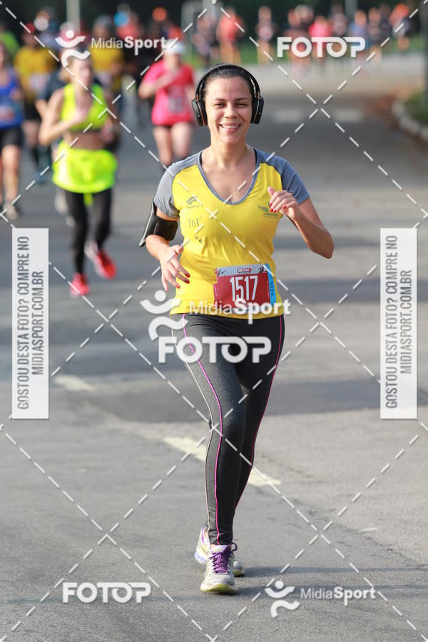 Buy your photos of the event10 Milhas 2018 - S�o Paulo on Fotop