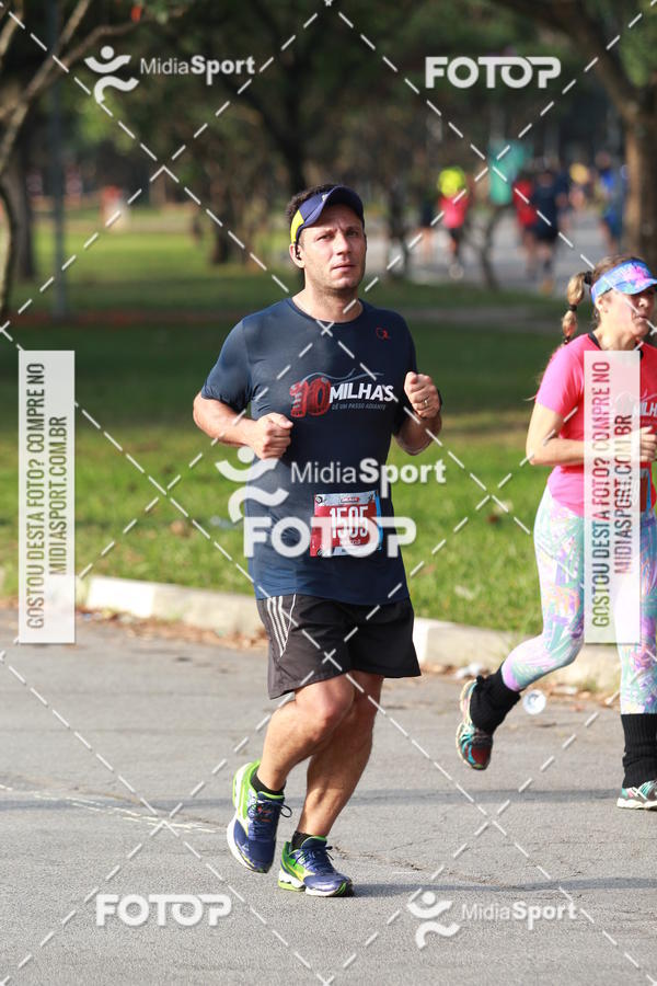 Buy your photos of the event10 Milhas 2018 - S�o Paulo on Fotop