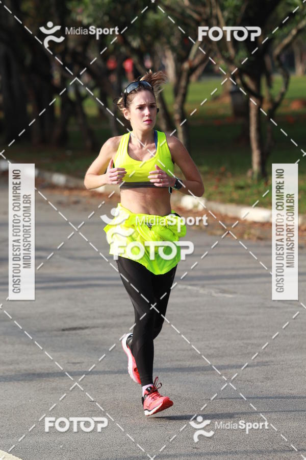 Buy your photos of the event10 Milhas 2018 - S�o Paulo on Fotop