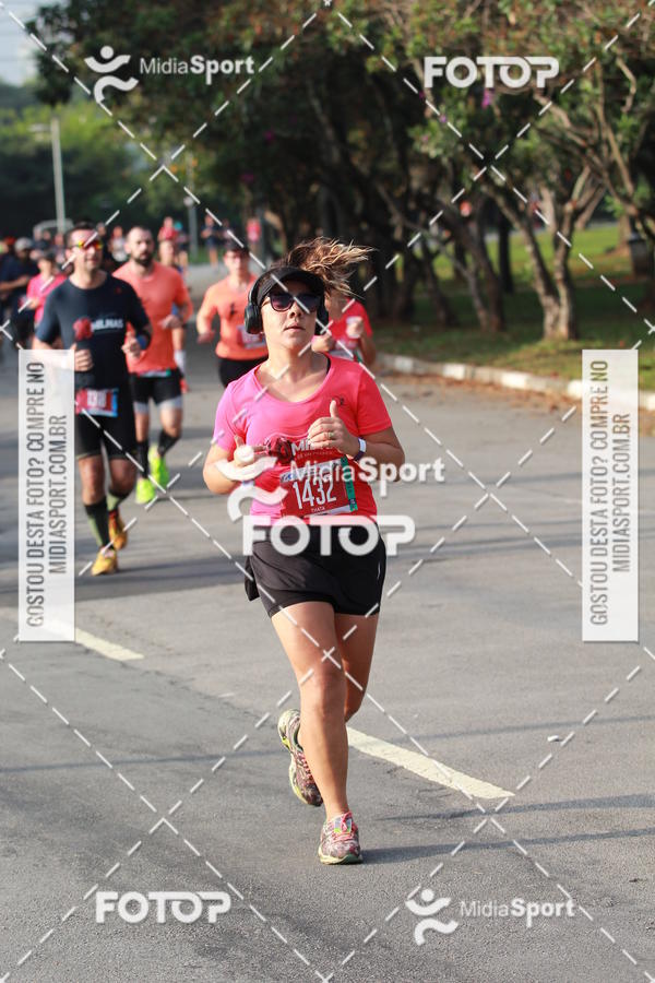 Buy your photos of the event10 Milhas 2018 - S�o Paulo on Fotop