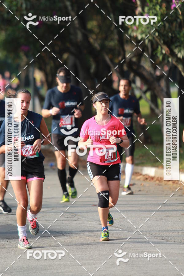 Buy your photos of the event10 Milhas 2018 - S�o Paulo on Fotop