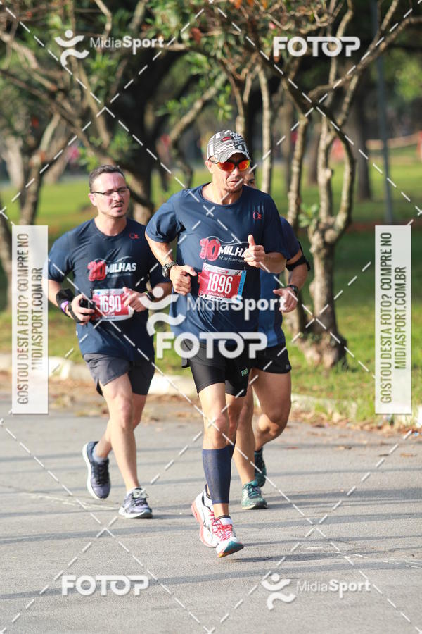 Buy your photos of the event10 Milhas 2018 - S�o Paulo on Fotop