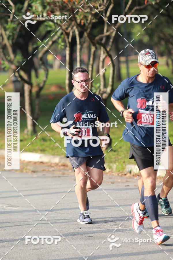 Buy your photos of the event10 Milhas 2018 - S�o Paulo on Fotop