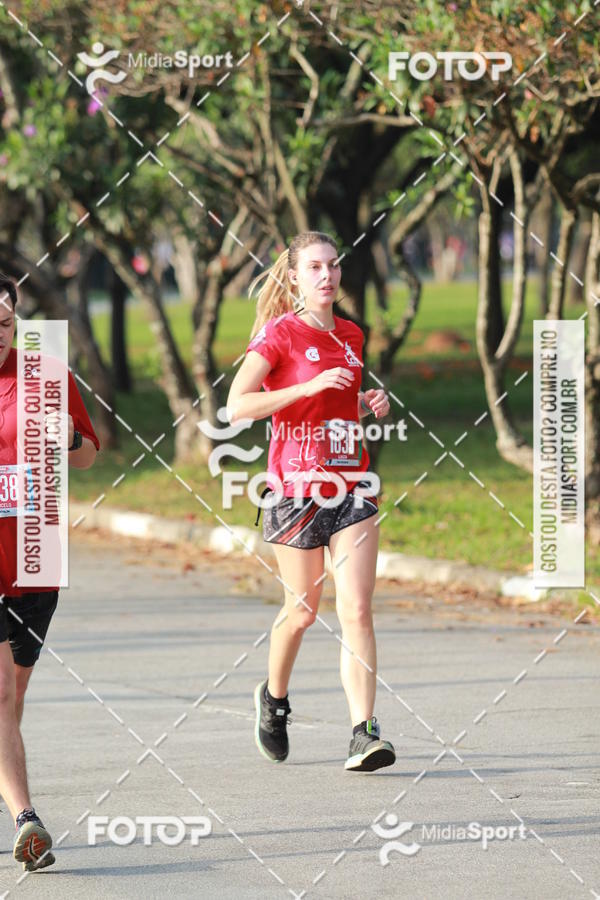 Buy your photos of the event10 Milhas 2018 - S�o Paulo on Fotop