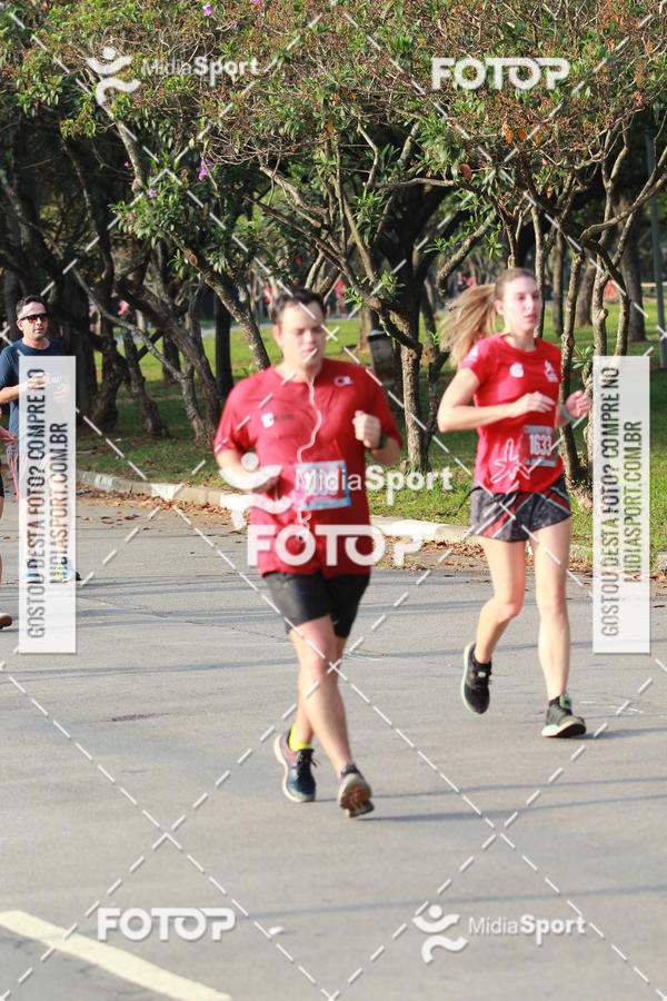 Buy your photos of the event10 Milhas 2018 - S�o Paulo on Fotop